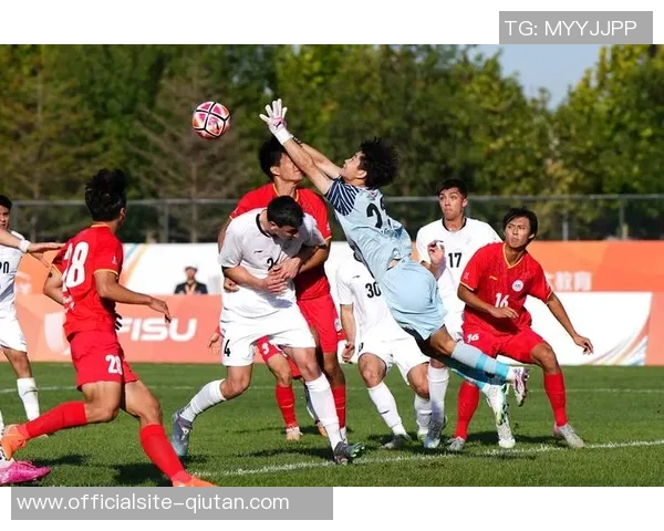 智利大学与达咖玛的精彩对决揭示足球战术与团队协作的完美结合